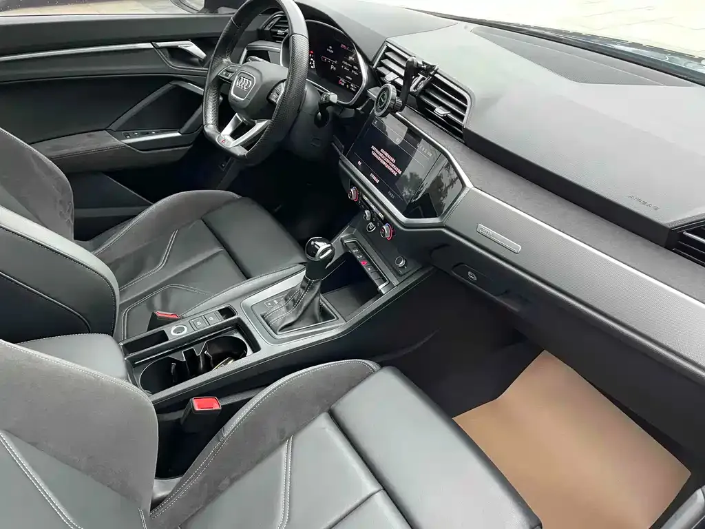 Audi Q3 Sportback 2022 из CN, фото 6