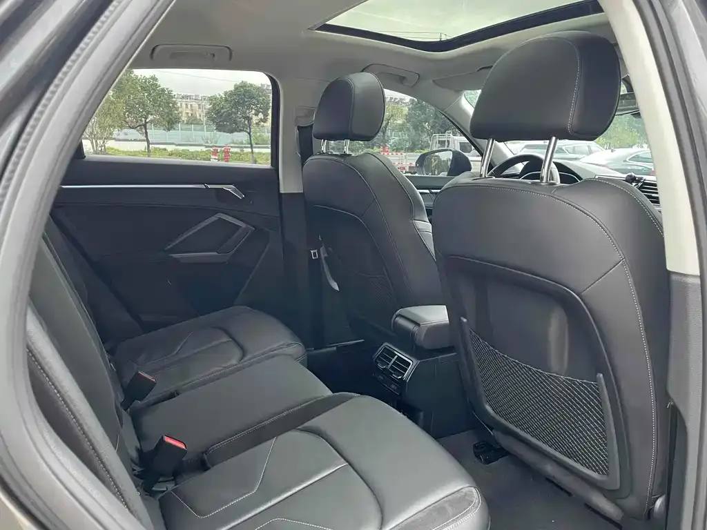 Audi Q3 Sportback 2022 из CN, фото 8