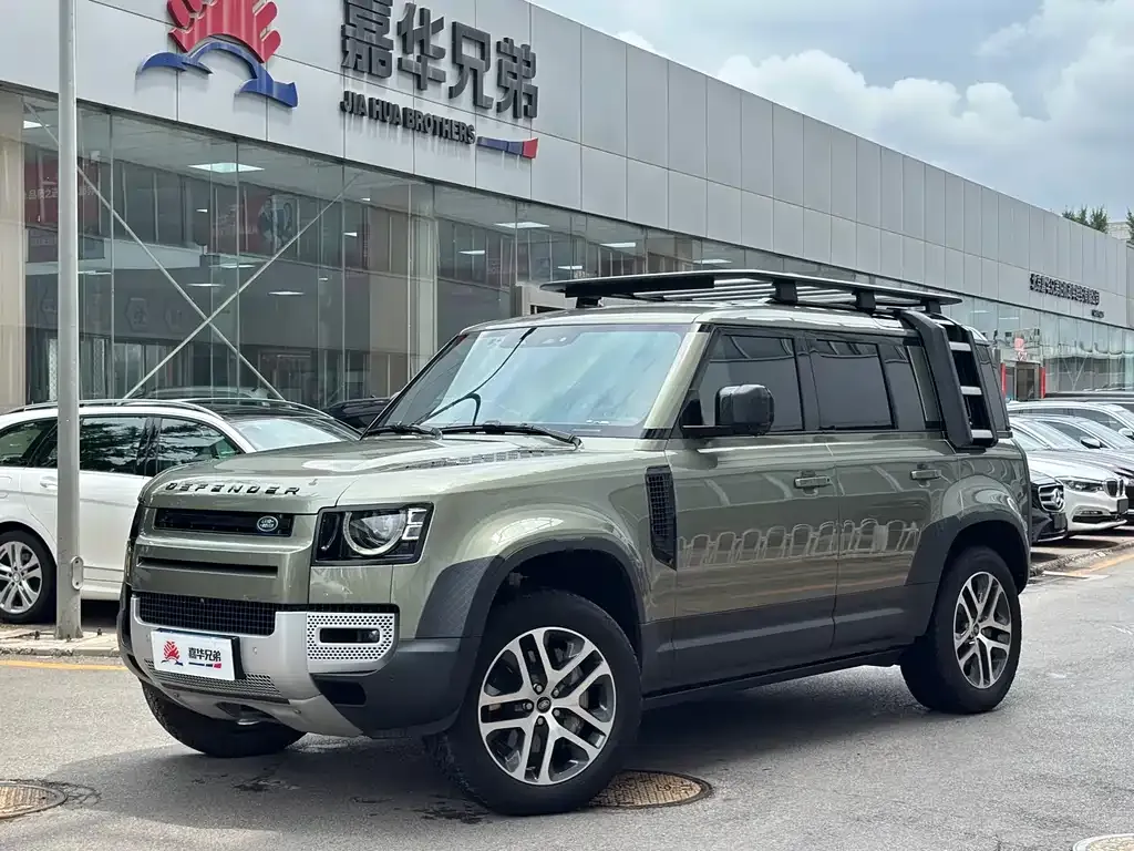 Land Rover Defender 2023 из CN, фото 1
