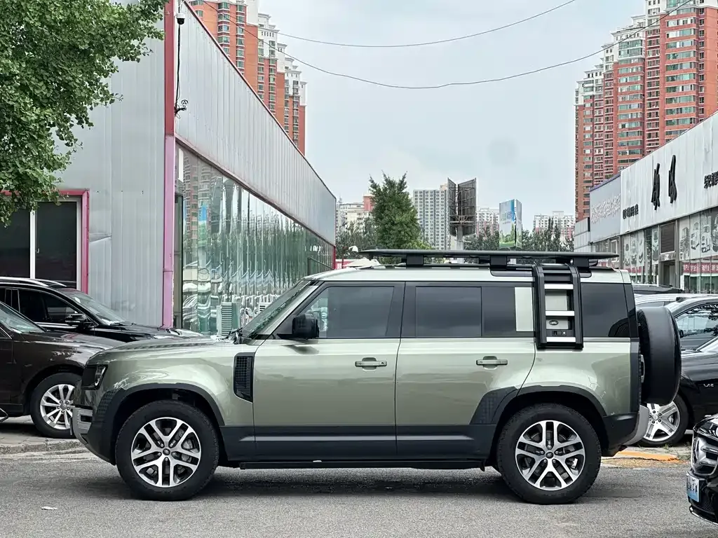 Land Rover Defender 2023 из CN, фото 8