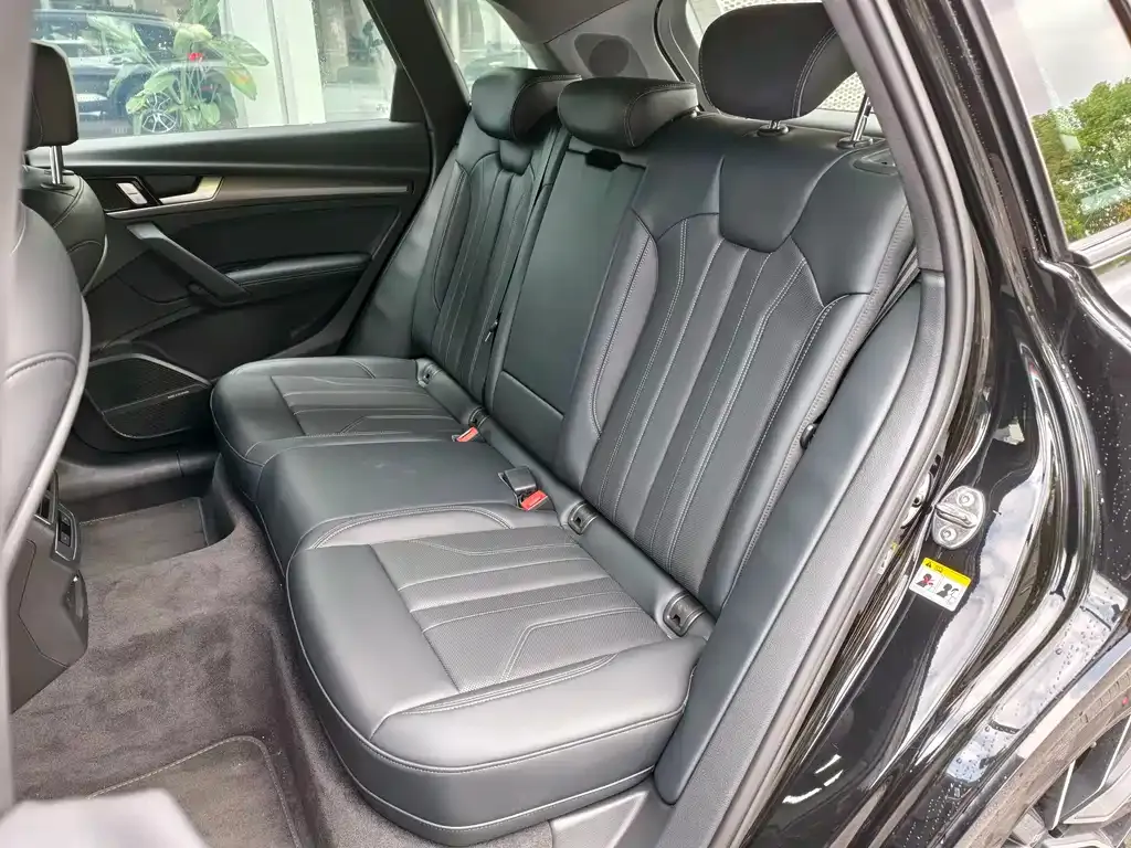 Audi Q5L 2025 из CN, фото 10