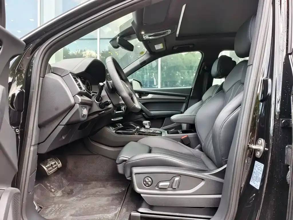 Audi Q5L 2025 из CN, фото 6