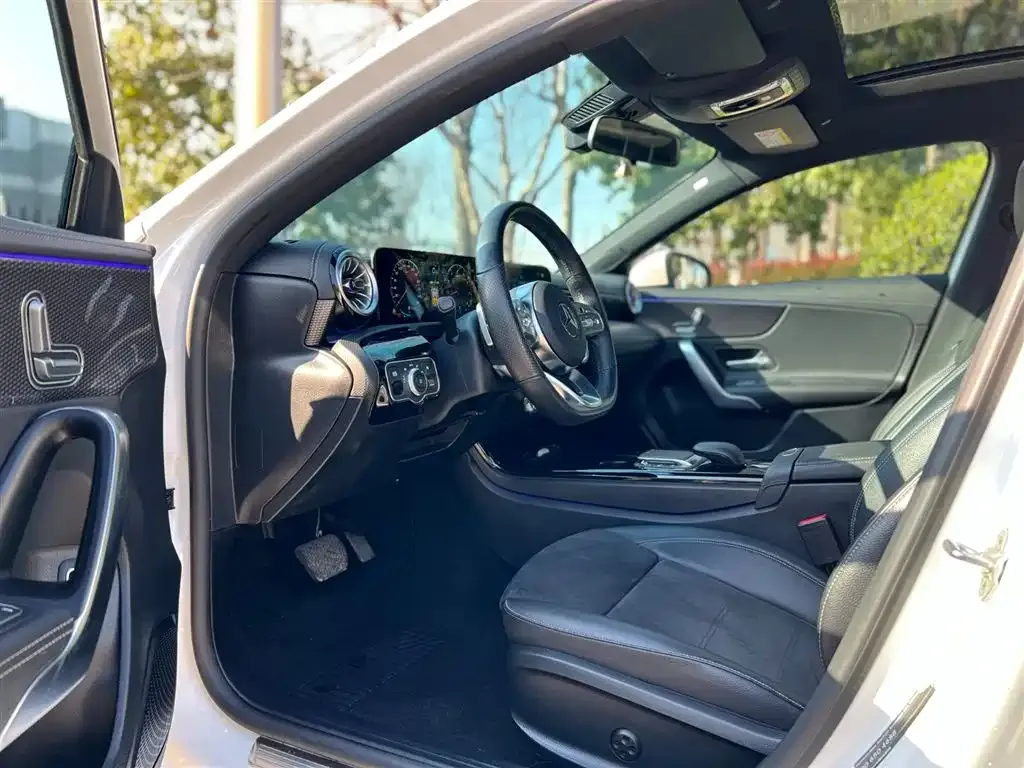 Mercedes-Benz A-Class 2022 из CN, фото 9