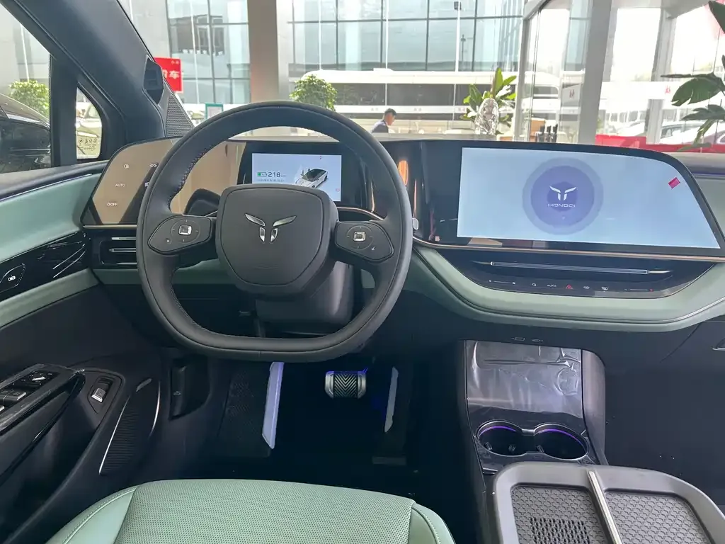 Hongqi EH7 2025 из CN, фото 7