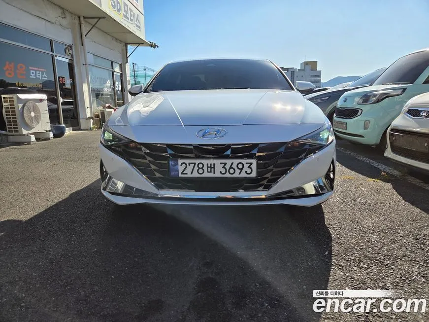 Hyundai AVANTE 2021 из KR, фото 3