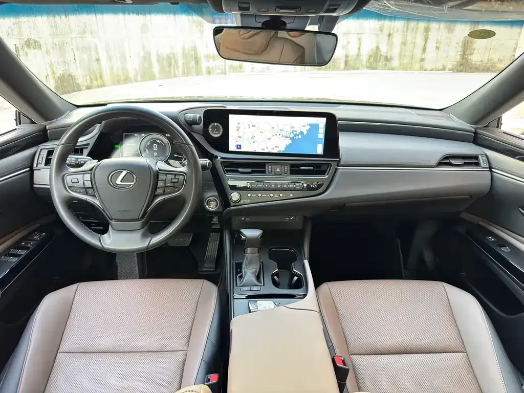 Lexus ES 2025 из CN, фото 8