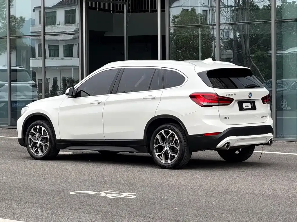 BMW X1 2021 из CN, фото 4
