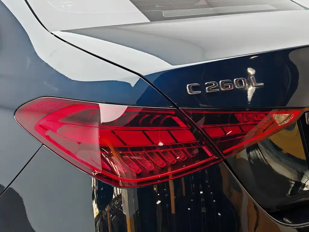 [object Object] C-Class 2024 из CN, фото 8