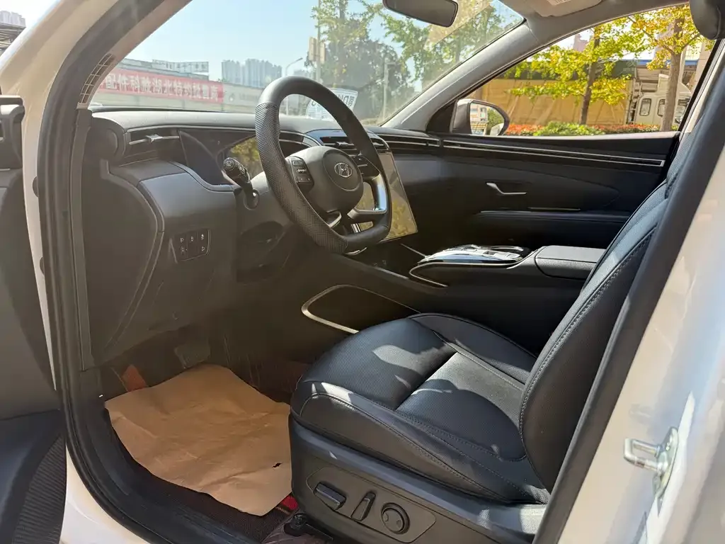 Hyundai Tucson 2023 из CN, фото 4