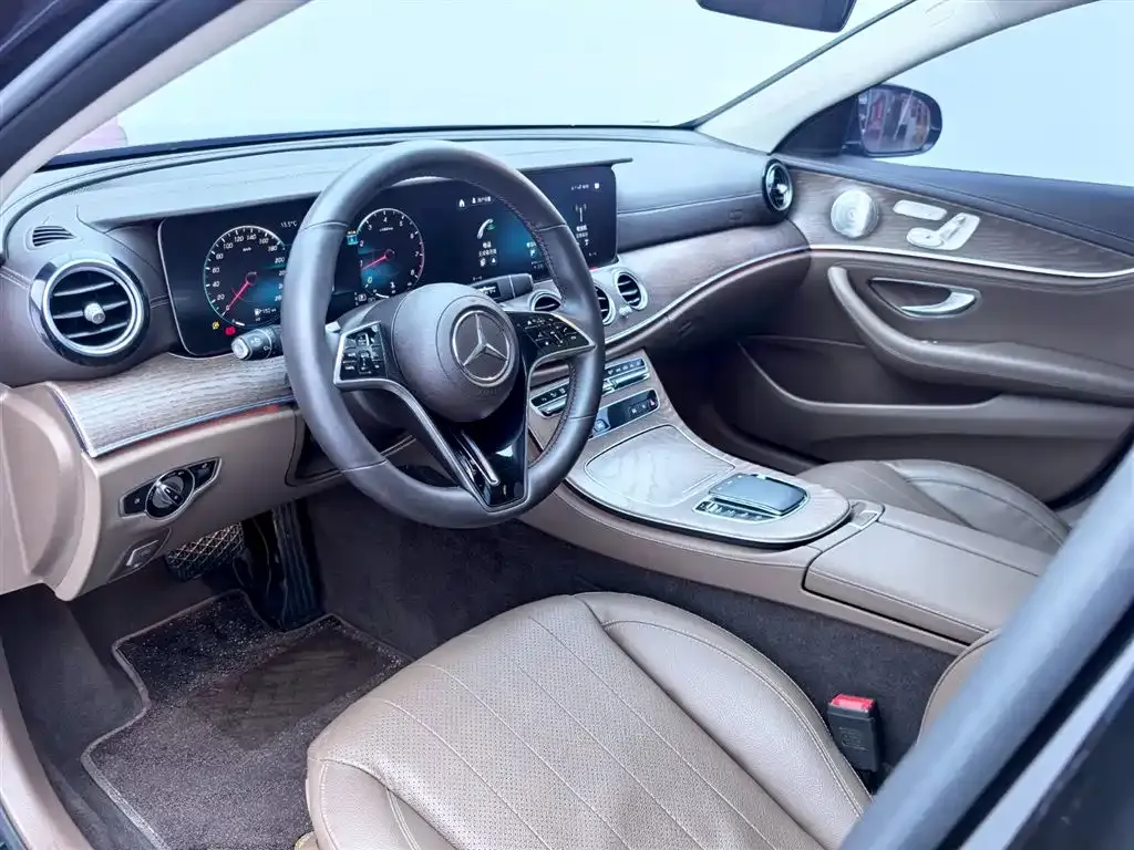 Mercedes-Benz E-Class 2023 из CN, фото 7