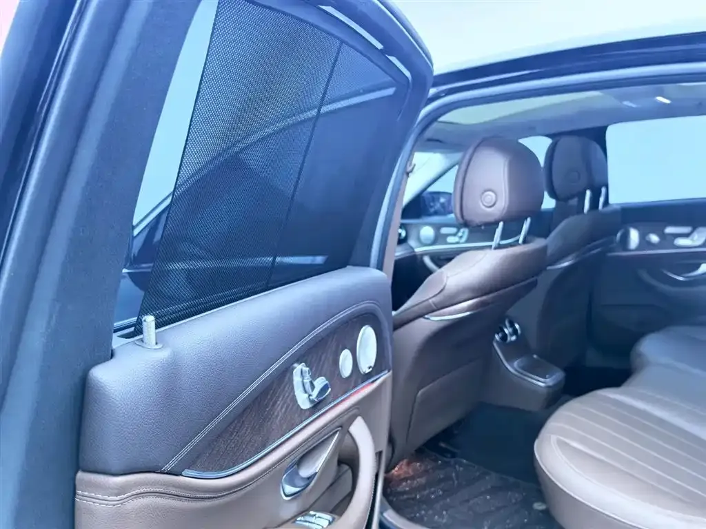 Mercedes-Benz E-Class 2023 из CN, фото 9