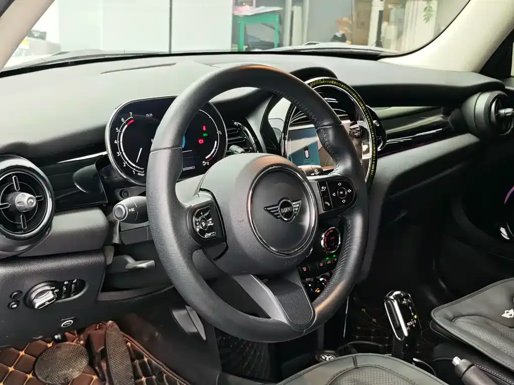 MINI Cooper (3-door) 2022 из CN, фото 9