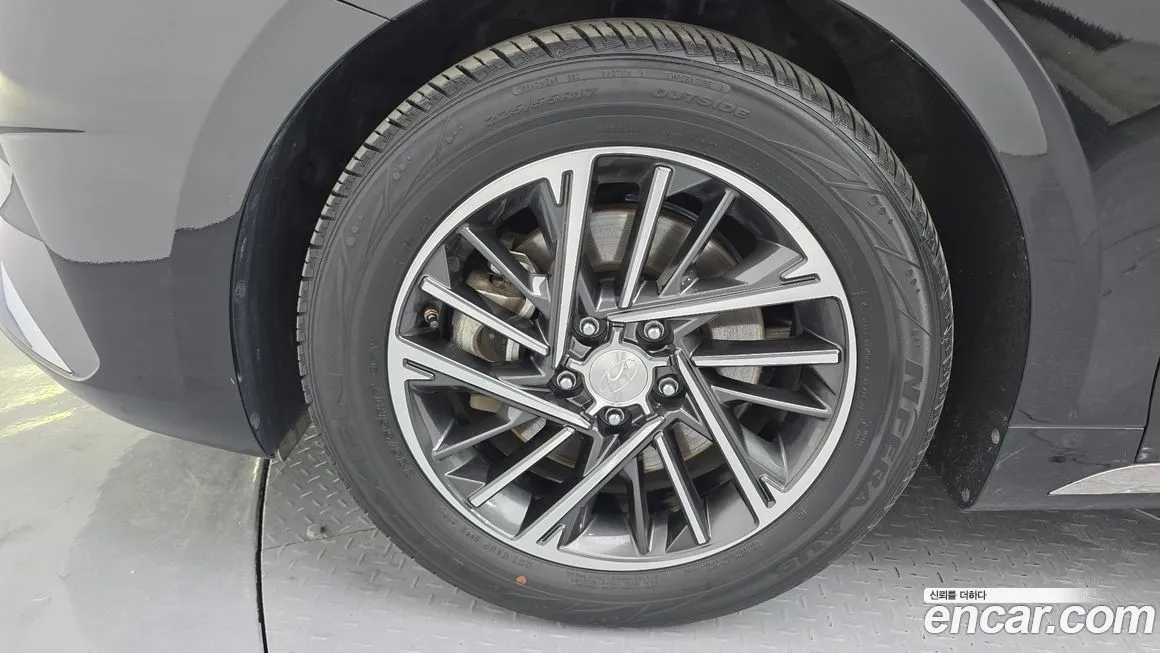 Hyundai Grandeur 2023 из KR, фото 5