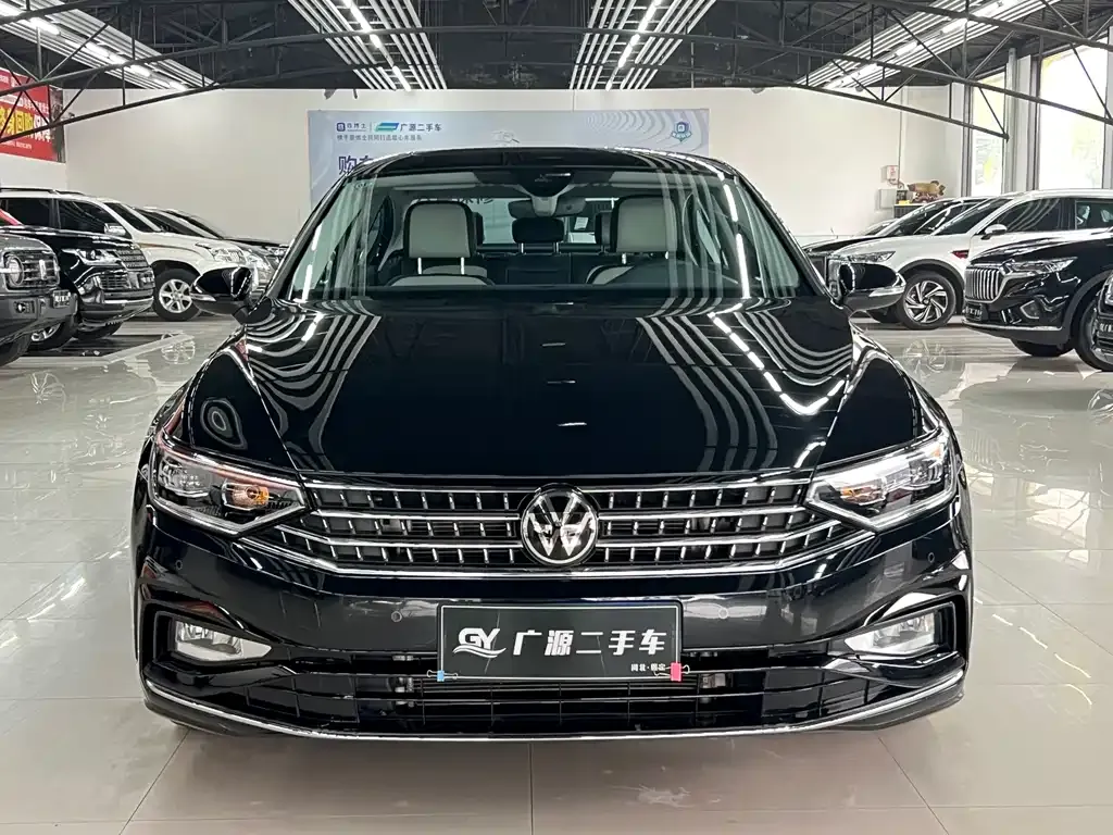 Volkswagen Magotan 2025 из CN, фото 2