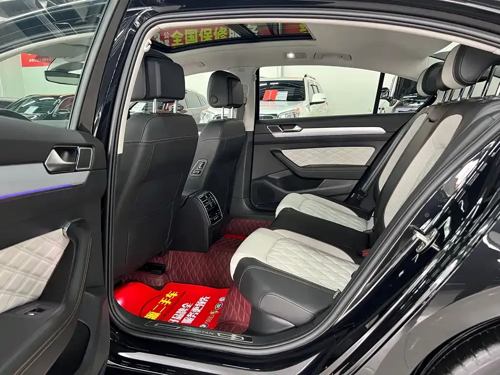 Volkswagen Magotan 2025 из CN, фото 8