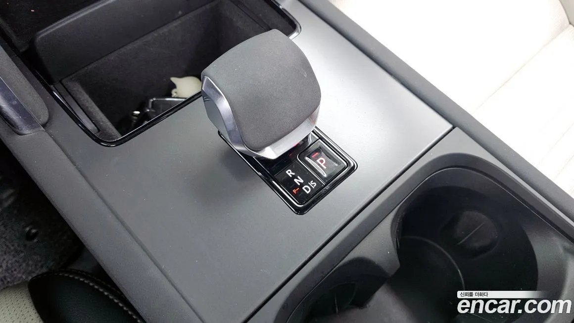 Land Rover Discovery Sport 2024 из KR, фото 9