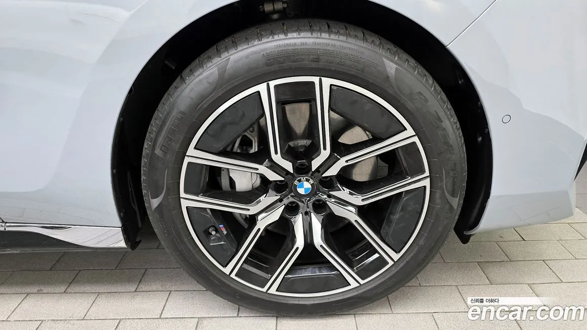 BMW 7-Series 2023 из KR, фото 5