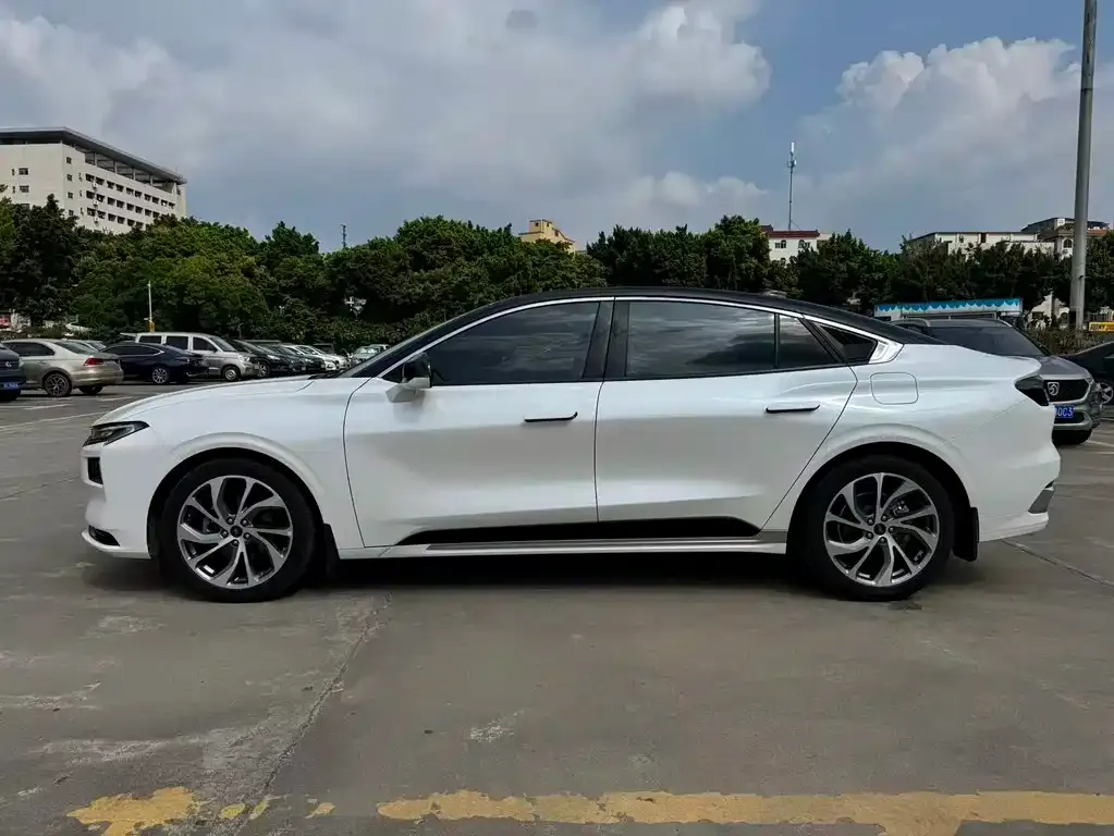 Ford Mondeo 2023 из CN, фото 4