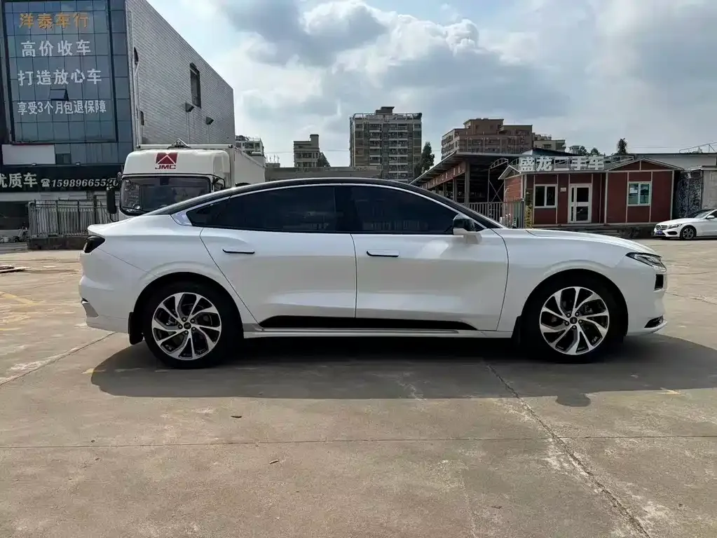 Ford Mondeo 2023 из CN, фото 8