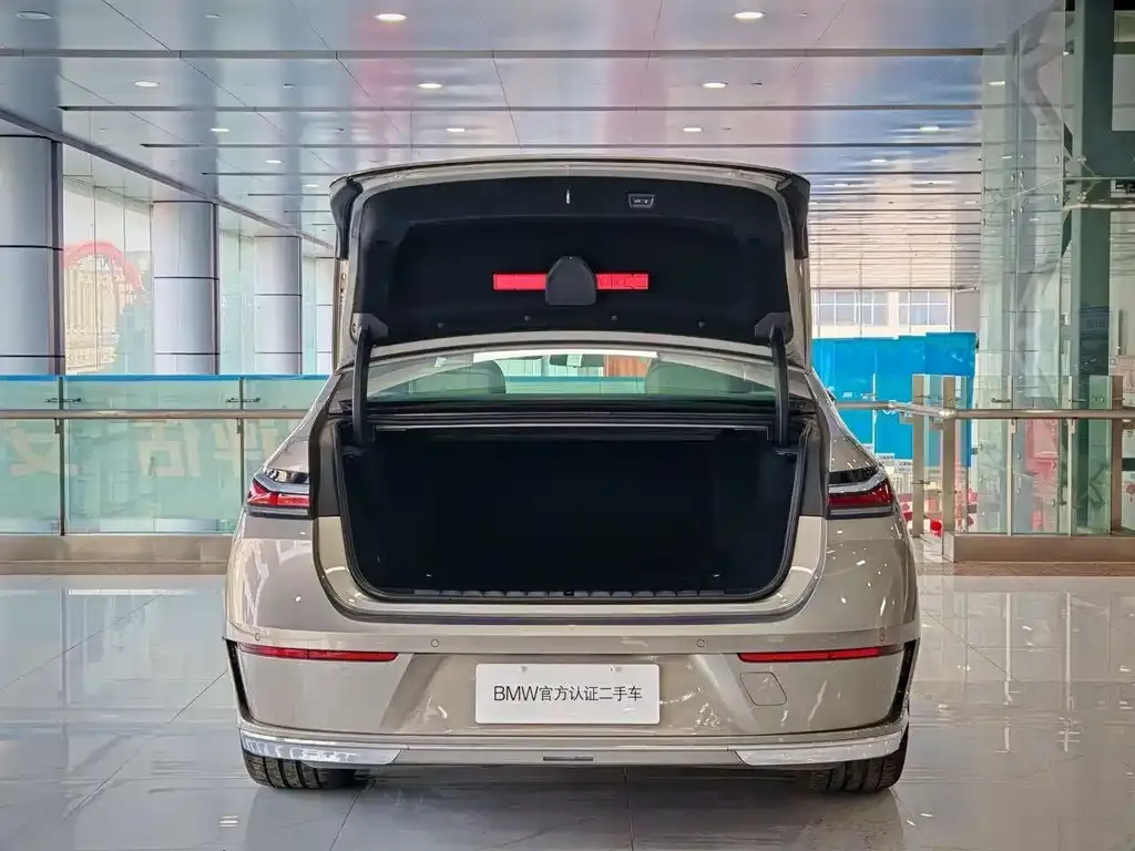 BMW i7 2022 из CN, фото 8