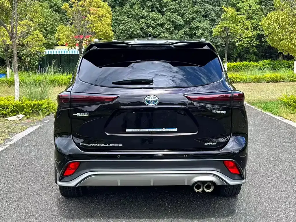 Toyota Crown Kluger 2022 из CN, фото 8