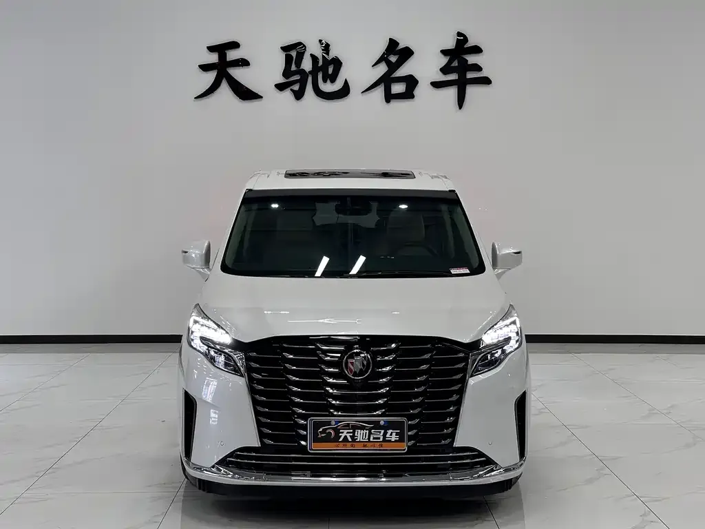 Buick GL8 2024 из CN, фото 2