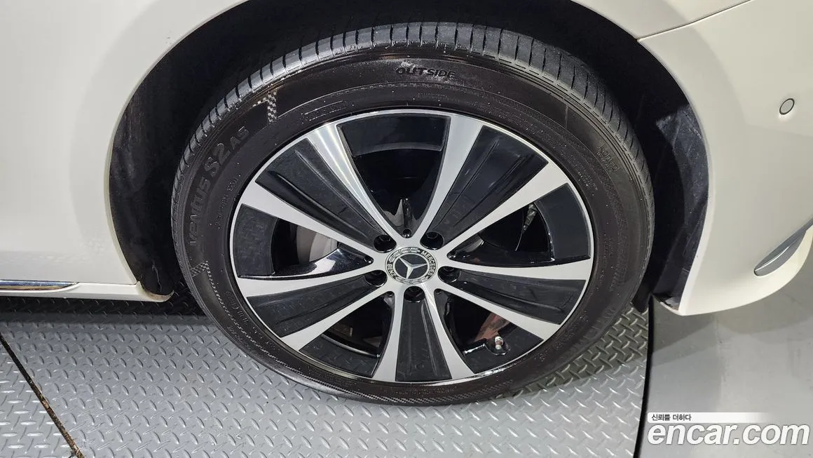 Mercedes-Benz E-Class 2021 из KR, фото 5