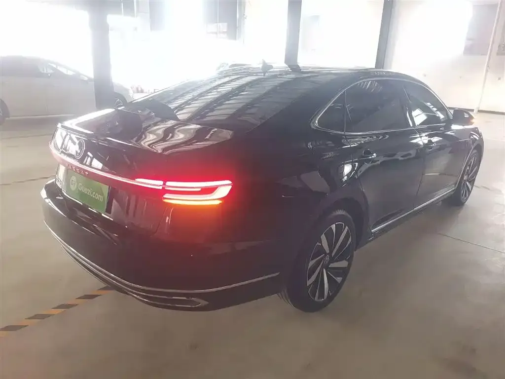 Volkswagen Passat 2022 из CN, фото 7