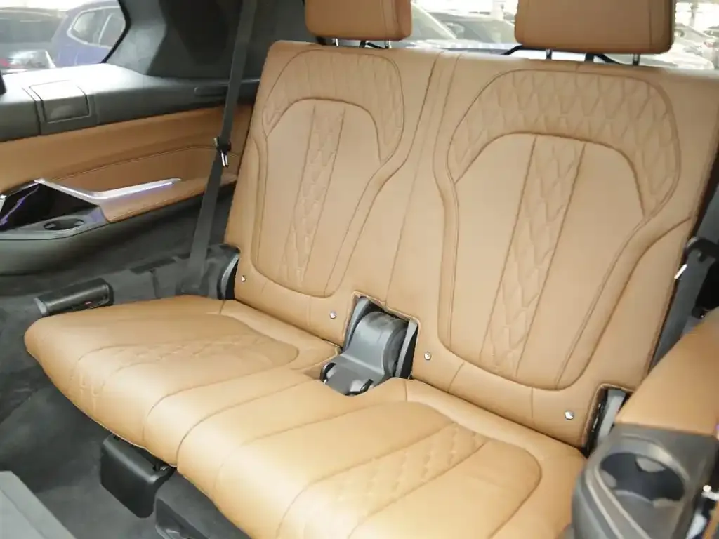 BMW X7 2023 из CN, фото 10