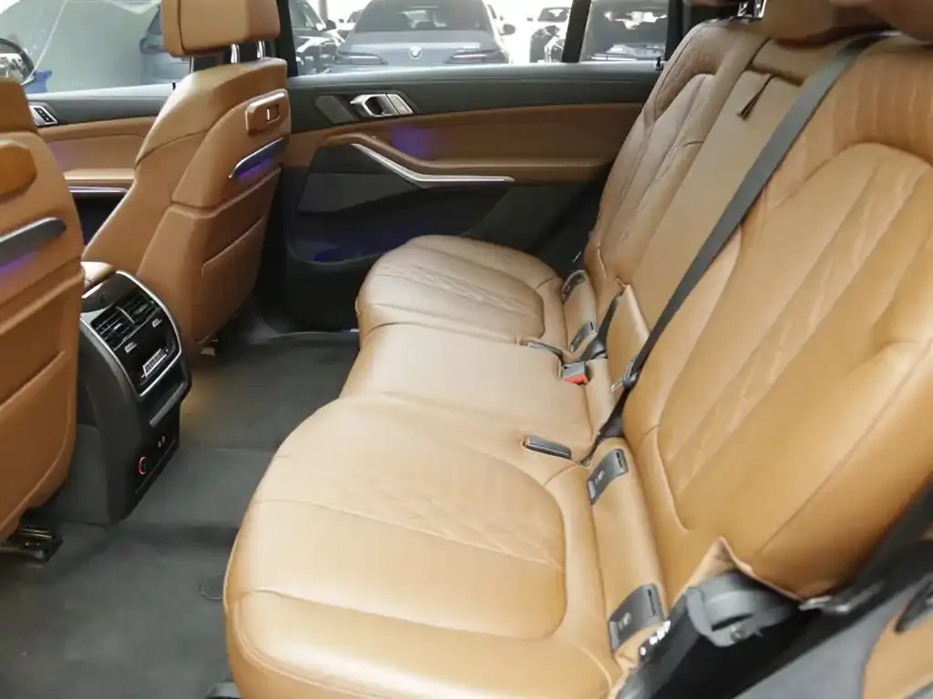 BMW X7 2023 из CN, фото 9
