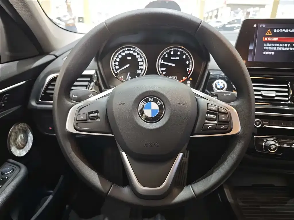 BMW 1 Series 2022 из CN, фото 9