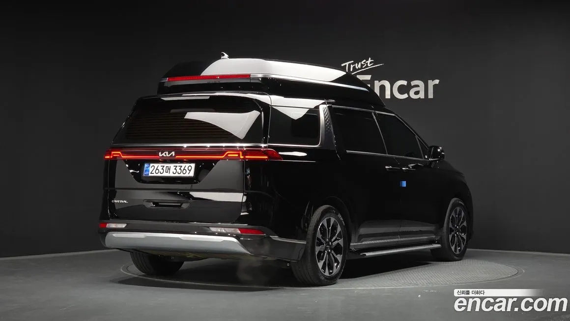 Kia Carnival 2023 из KR, фото 2