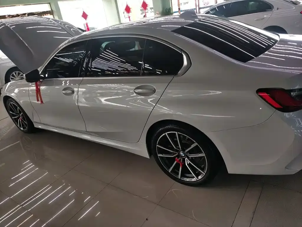 BMW 3 Series 2022 из CN, фото 5