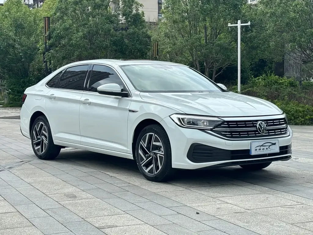 Volkswagen Sagitar 2024 из CN, фото 3
