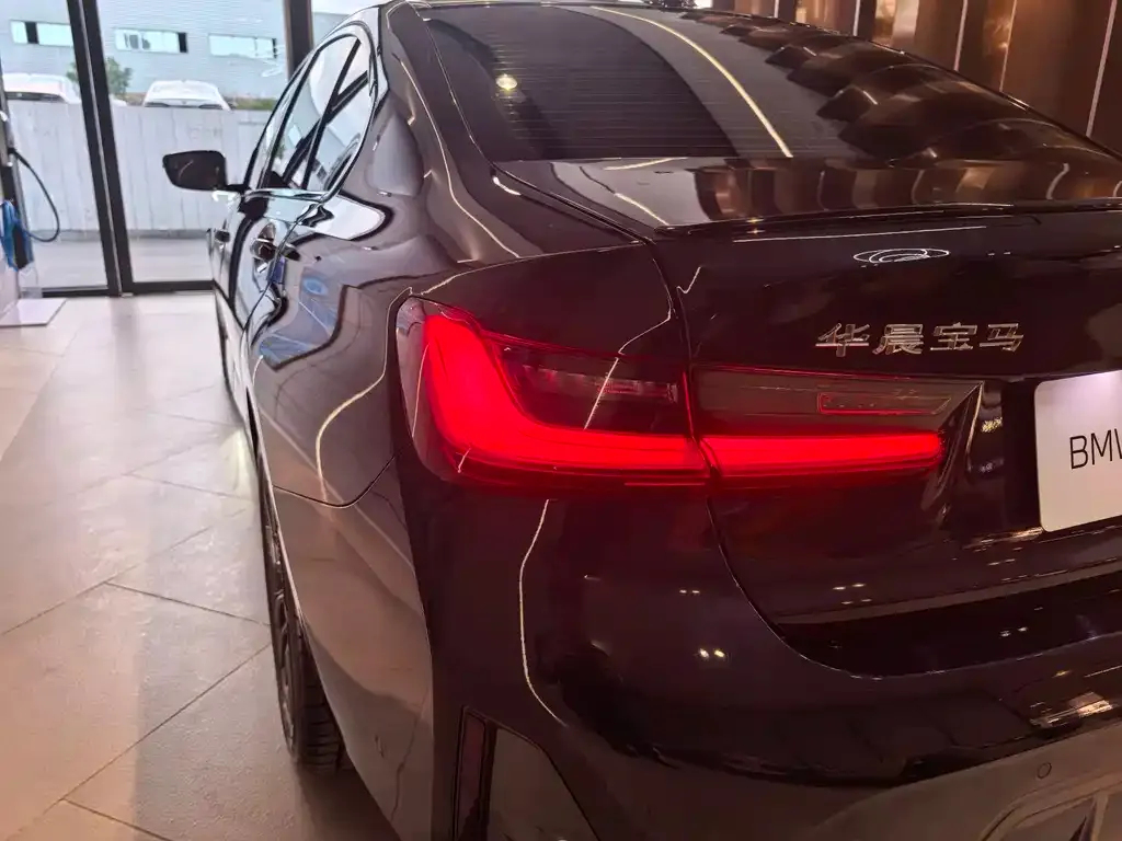 BMW 3 Series 2025 из CN, фото 10