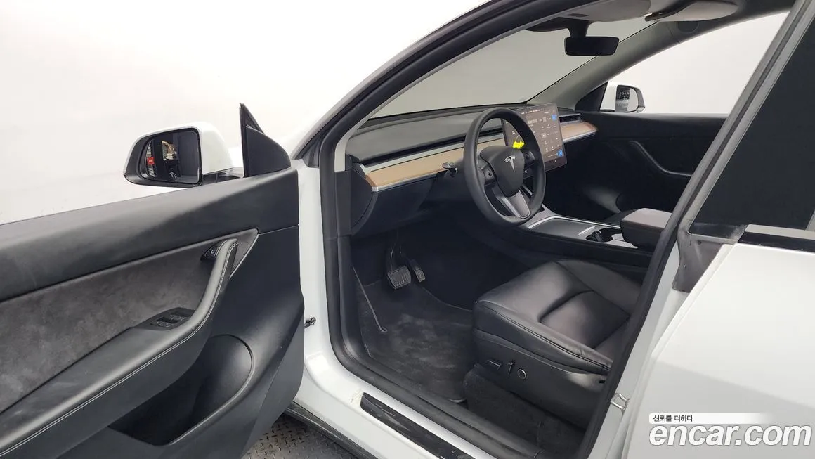 Tesla Model Y 2022 из KR, фото 10