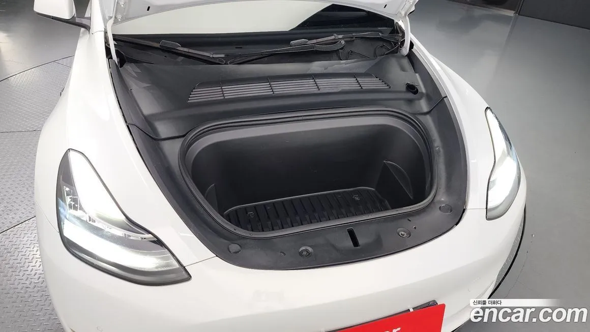 Tesla Model Y 2022 из KR, фото 6