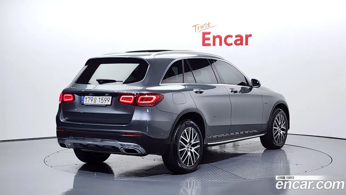 Mercedes-Benz GLC-Class 2021 из KR, фото 2