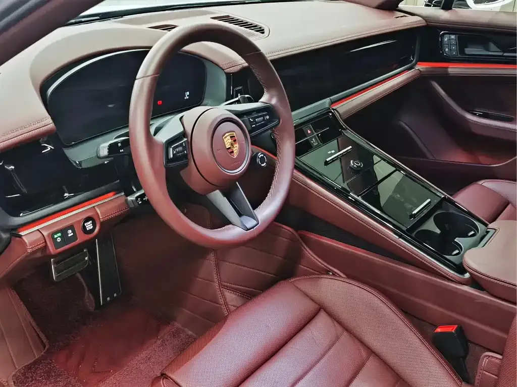 Porsche Panamera 2025 из CN, фото 8