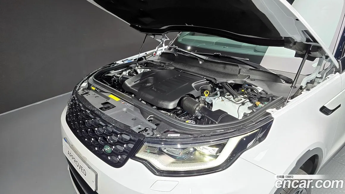 Land Rover Discovery 2024 из KR, фото 6