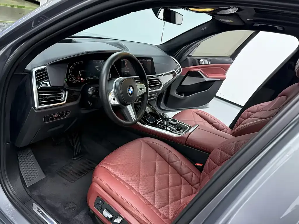 BMW X5 2022 из CN, фото 2