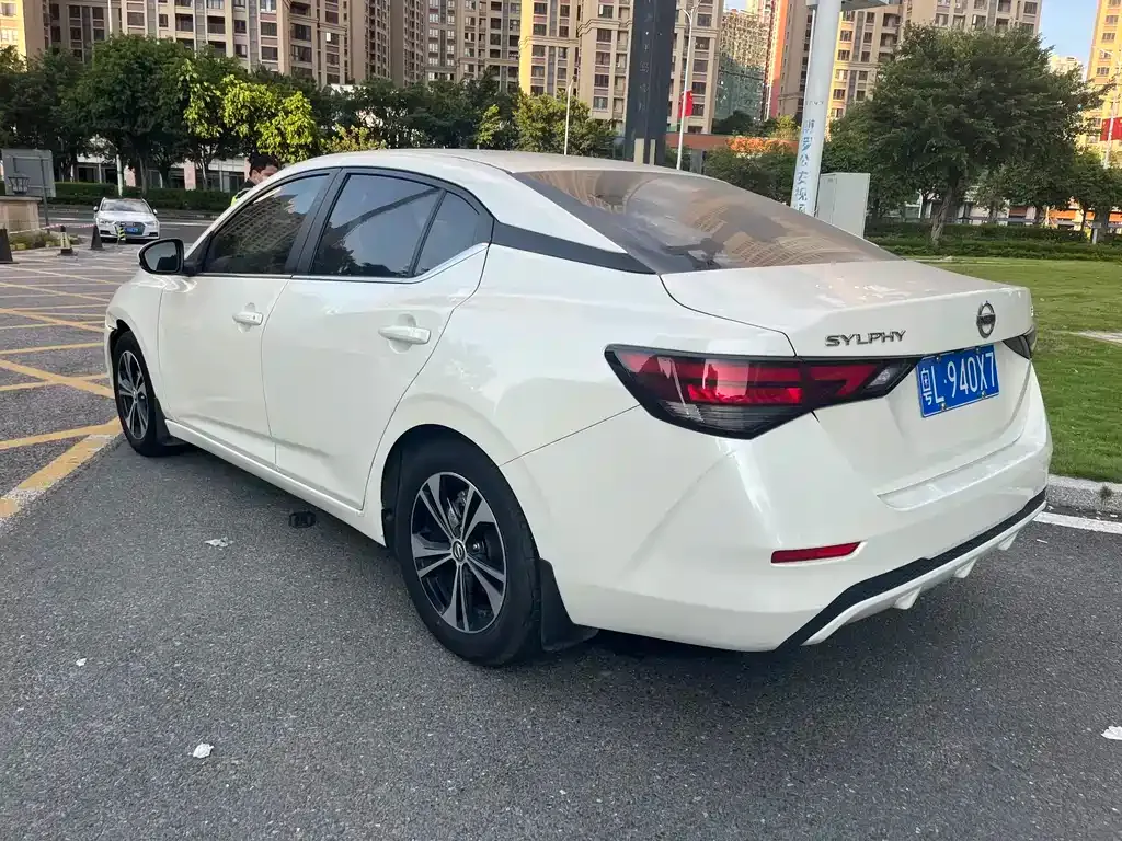 Nissan Sylphy 2022 из CN, фото 4