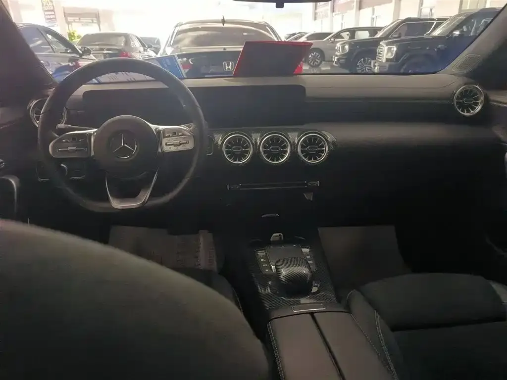 Mercedes-Benz A-Class 2022 из CN, фото 10