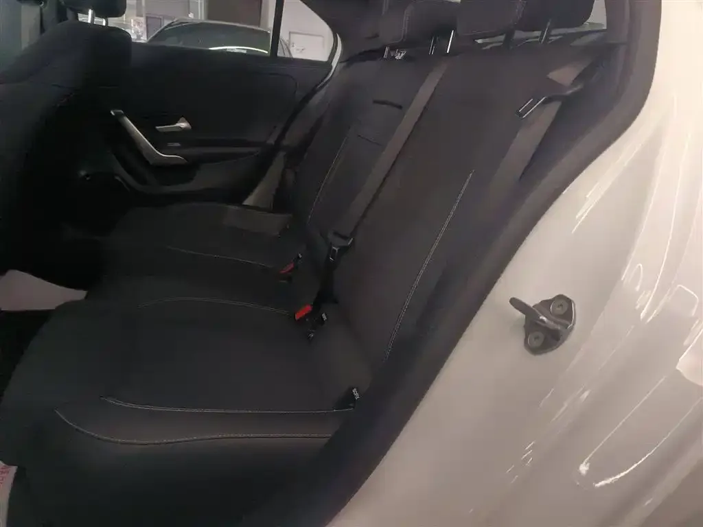 Mercedes-Benz A-Class 2022 из CN, фото 8