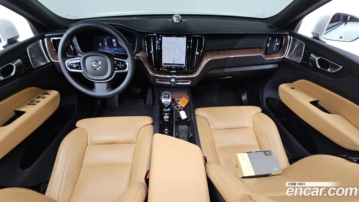 Volvo XC60 2024 из KR, фото 7