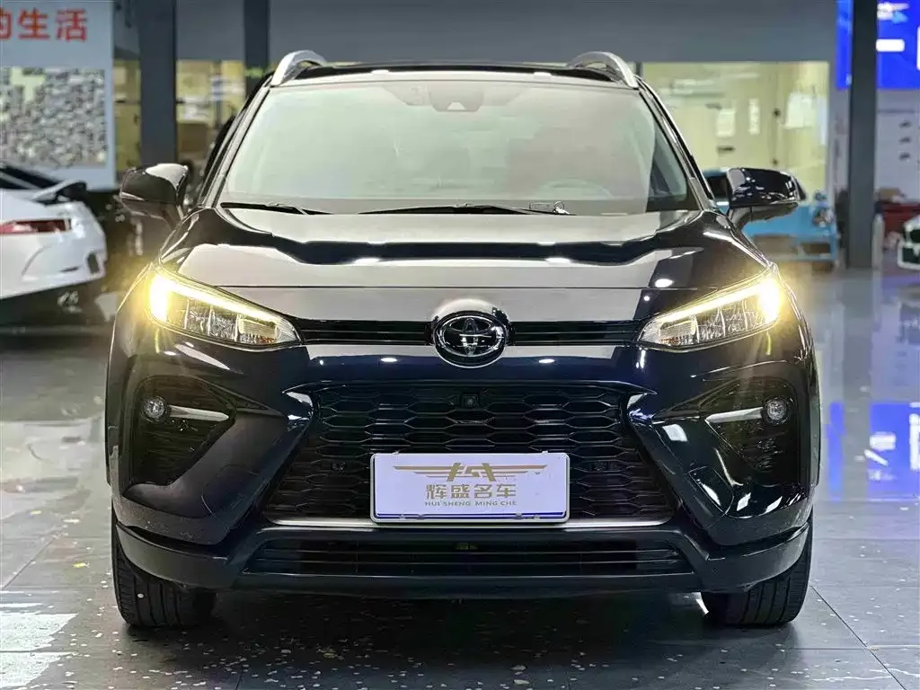 Toyota Wildlander 2022 из CN, фото 2