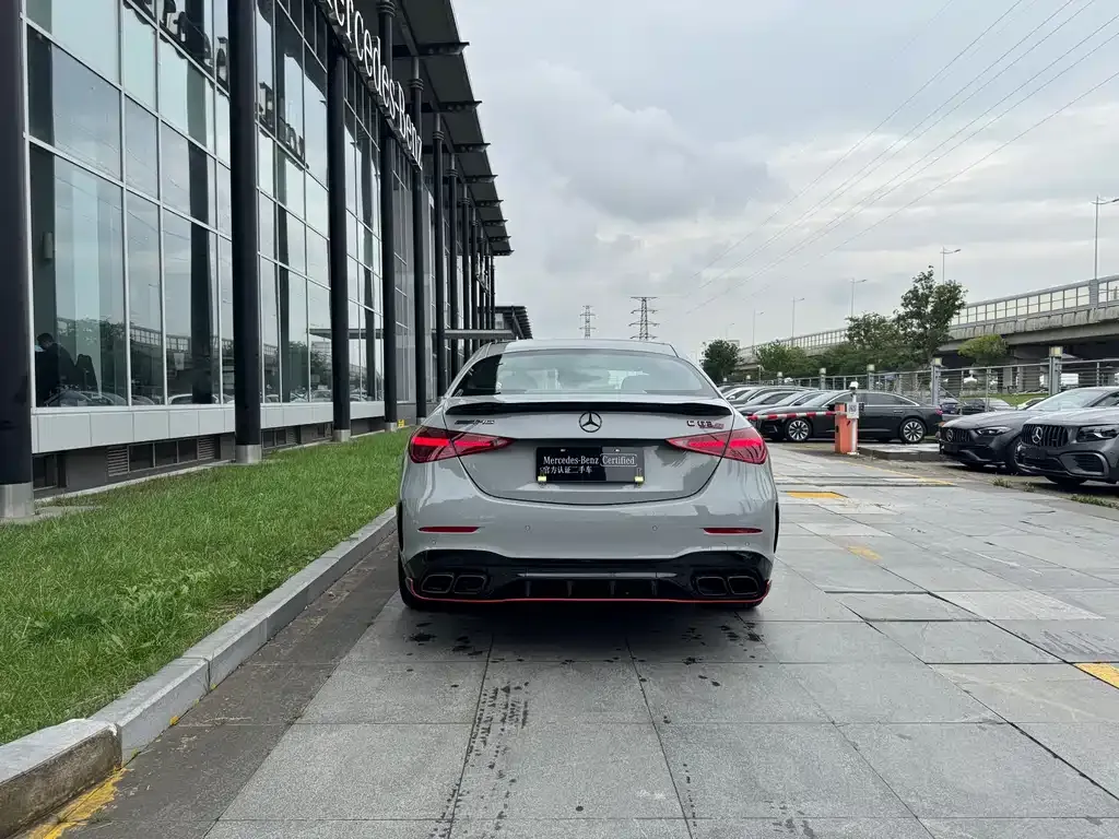 [object Object] C-Class AMG New Energy 2024 из CN, фото 7