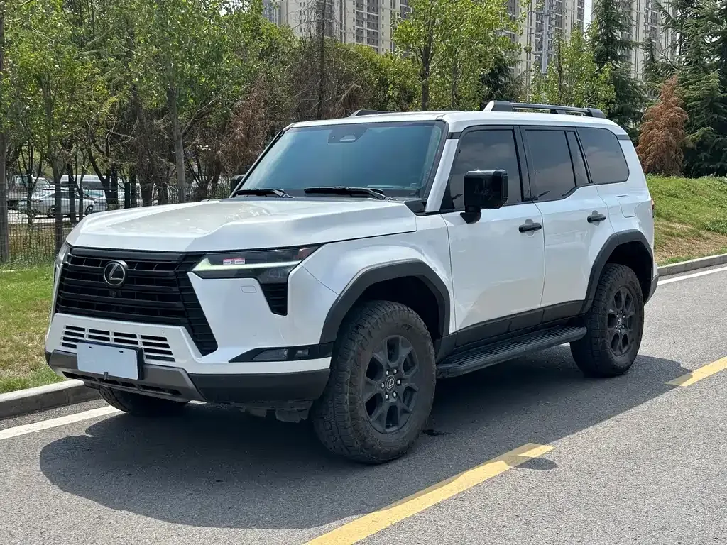 Lexus GX 2024 из CN, фото 1