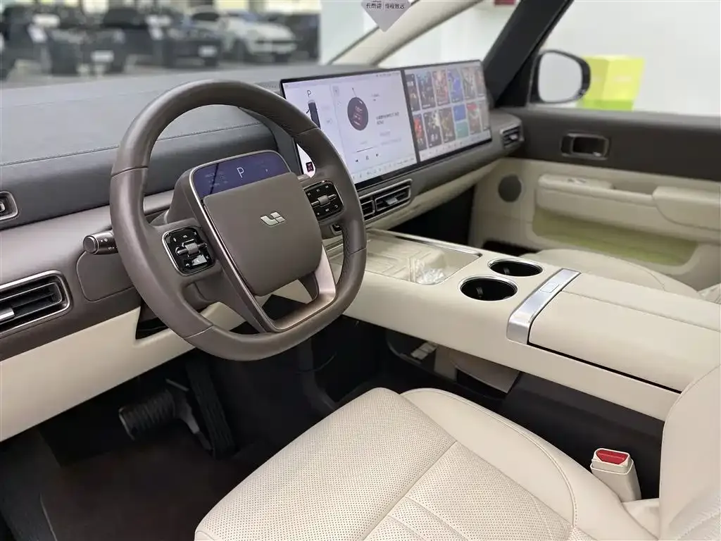 Li Auto MEGA 2024 из CN, фото 5