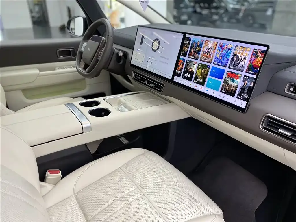Li Auto MEGA 2024 из CN, фото 9